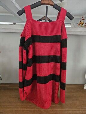 Women's open shoulder sweater shirt, red and black, size small